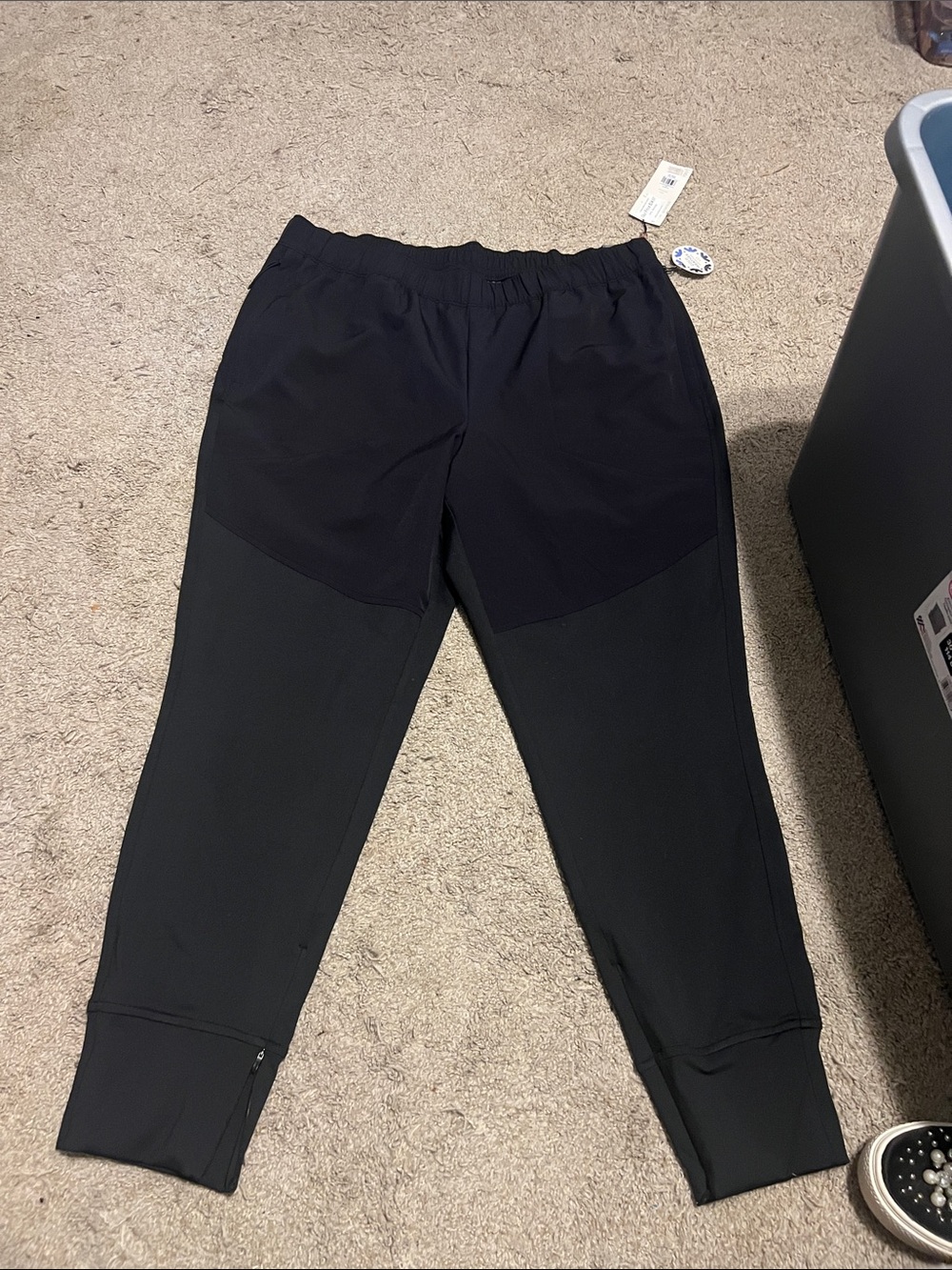CALIA by Carrie Underwood Black Straight-Leg Active Pants